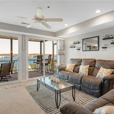 Gourgeous Lake Views, Amazing Susets, On Main Channel Lake Ozark Luaran gambar
