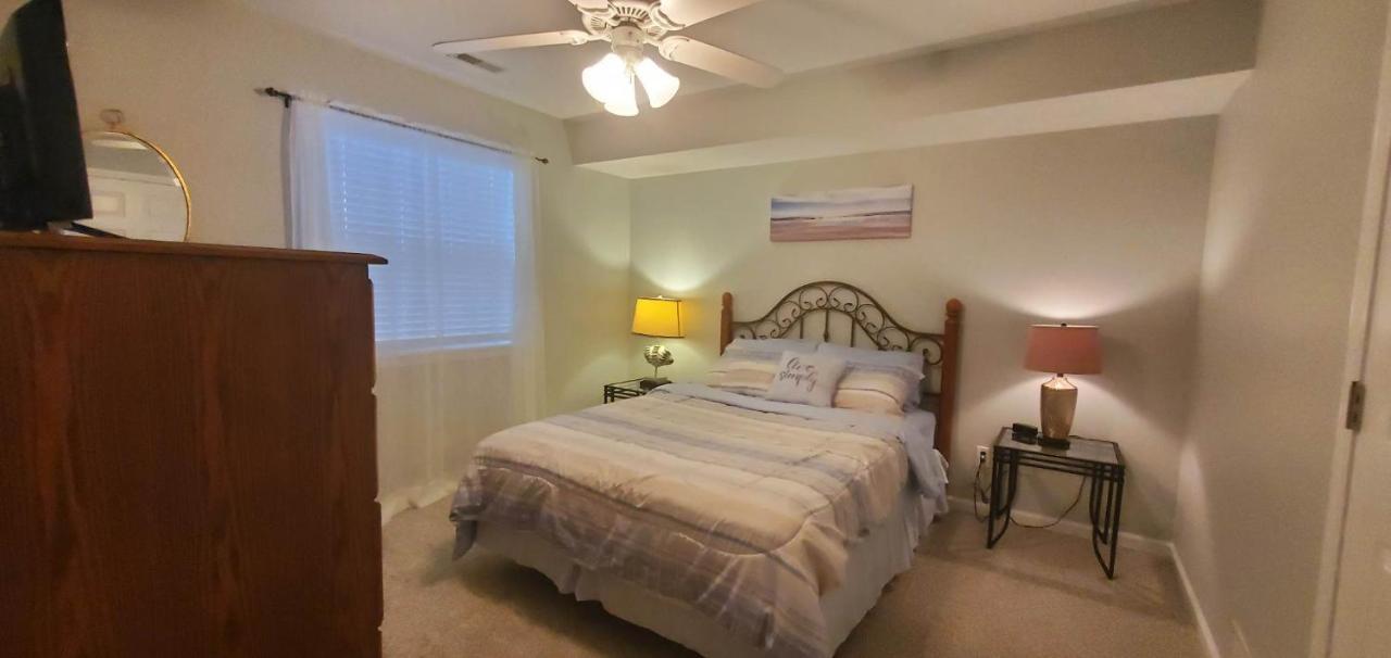 Gourgeous Lake Views, Amazing Susets, On Main Channel Lake Ozark Luaran gambar