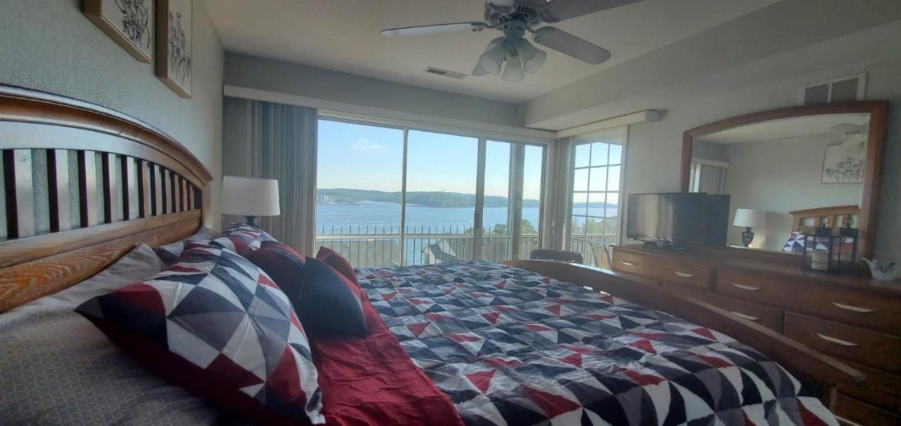 Gourgeous Lake Views, Amazing Susets, On Main Channel Lake Ozark Luaran gambar