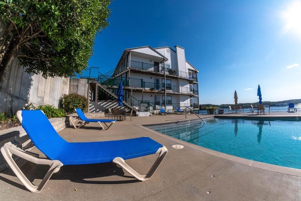 Gourgeous Lake Views, Amazing Susets, On Main Channel Lake Ozark Luaran gambar