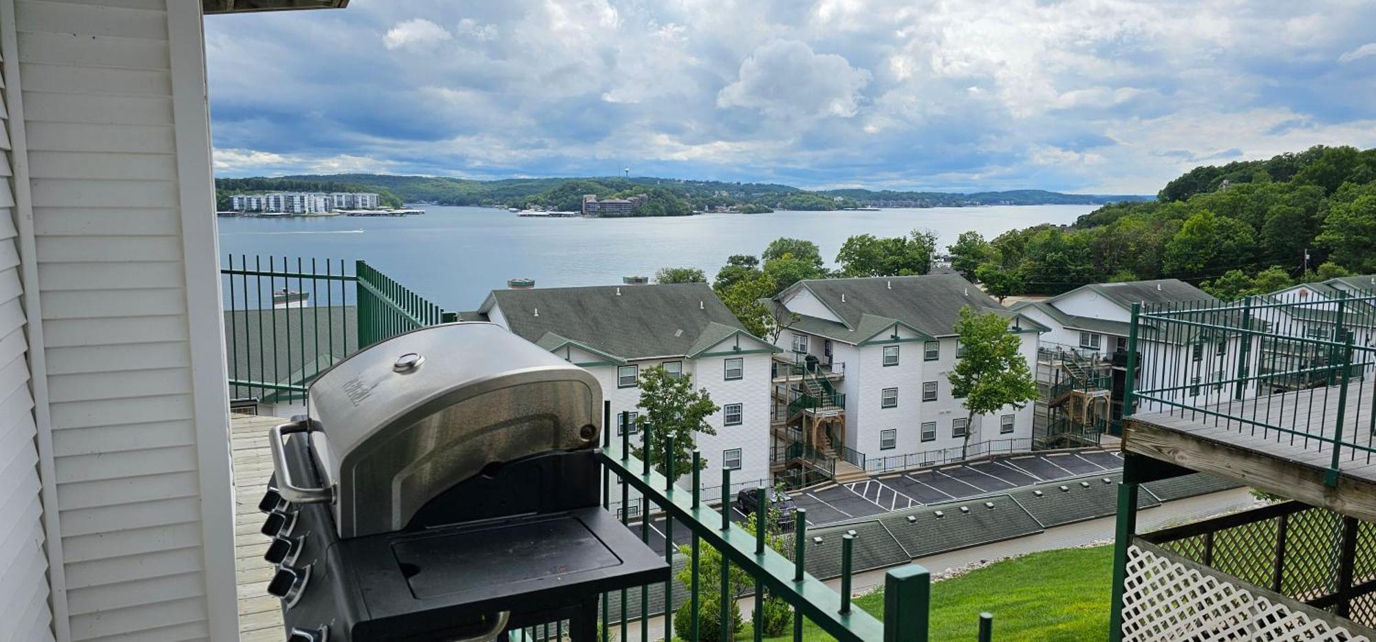 Gourgeous Lake Views, Amazing Susets, On Main Channel Lake Ozark Luaran gambar